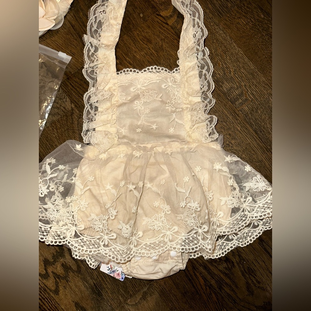 Lace Ruffle Baby Dress - Picture 8 of 12